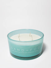 Newport 23 oz scented candle